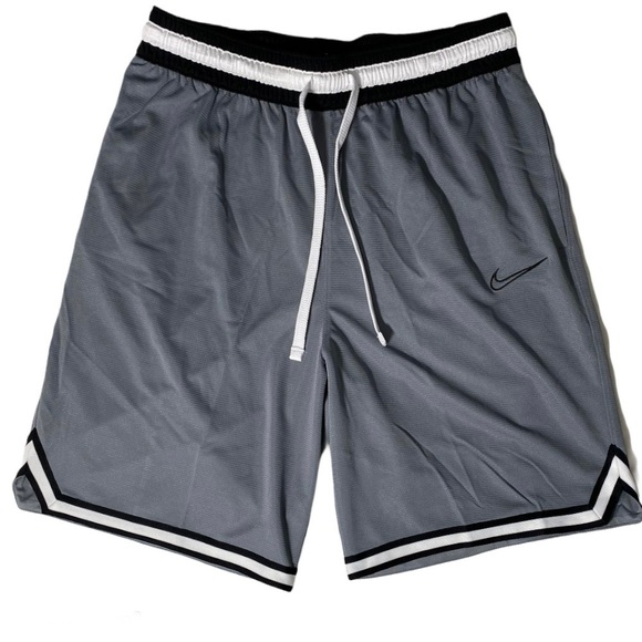 ❌Sold❌🆕NWT Nike Dri Fit DNA Shorts - Picture 4 of 10